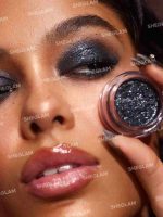 سایه چشم گلیتری کالکشن پروانه زرشکی شیگلم رنگ مشکی