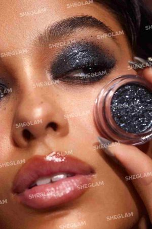 سایه چشم گلیتری کالکشن پروانه زرشکی شیگلم رنگ مشکی