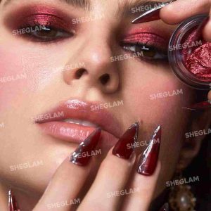 سایه چشم گلیتری کالکشن پروانه زرشکی شیگلم رنگ زرشکی