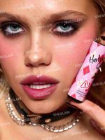 رژلب شاین دار هارلی کویین شیگلم رنگ آرکام