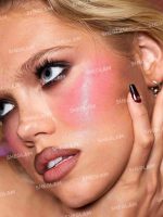 رژگونه استیکی هارلی کویین شیگلم رنگ pummel