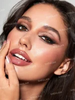 خط چشم شیگلم مات مدادی Ez glide