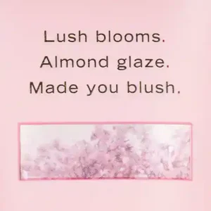 لوسیون بدن ویکتوریا سکرت رایحه velvet petals